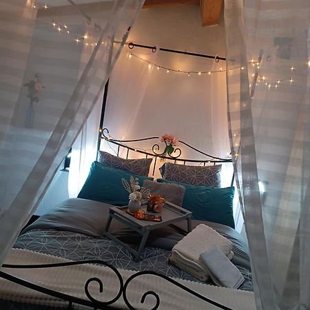 Jolie Maison De Village Capendu Eksteriør bilde