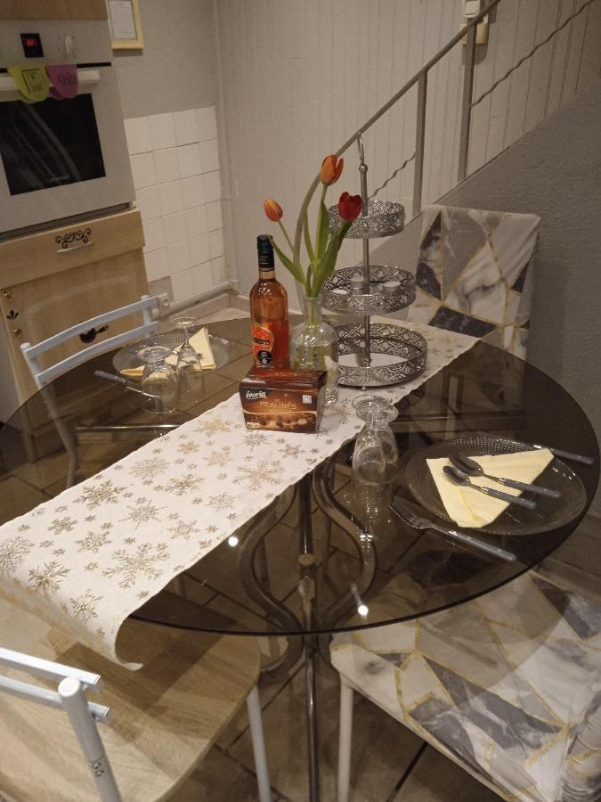 Jolie Maison De Village Capendu Eksteriør bilde