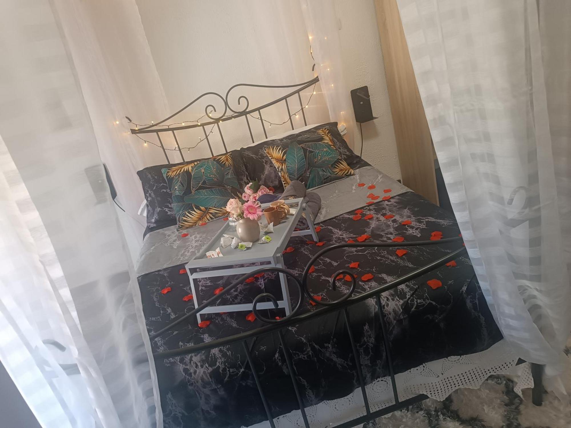 Jolie Maison De Village Capendu Eksteriør bilde