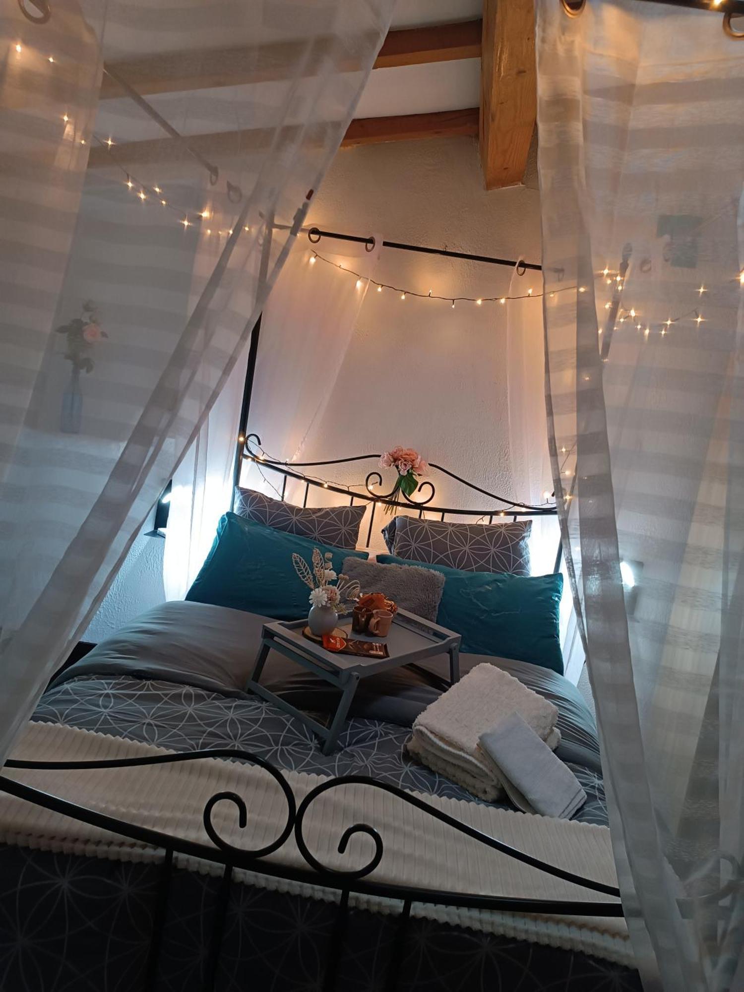 Jolie Maison De Village Capendu Eksteriør bilde